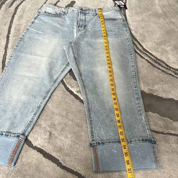 FRYE Women’s High-Rise Cuffed Cropped Jeans Size 14/32 - Picture 5 of 11